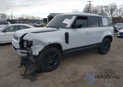 2023 Land Rover Defender 110 S z USA, uszkodzony, nr VIN SALEJ7EX6P2107465